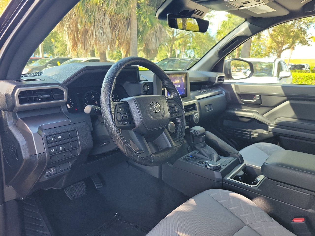 Used 2026 Toyota Tacoma SR5 AWD/4WD image 14
