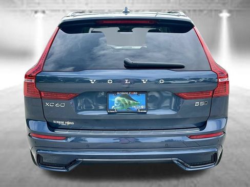 Used 2023 Volvo XC60 B5 Ultimate w/ Climate Package AWD/4WD image 6