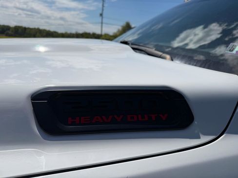 Used 2020 RAM 2500 Big Horn w/ Night Edition AWD/4WD image 11