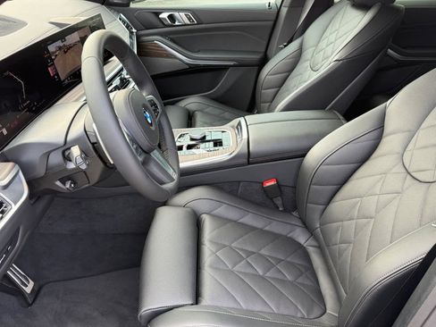 New 2026 BMW X5 xDrive40i w/ M Sport Package image 12