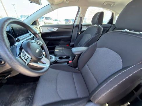 Used 2024 Kia Forte LXS image 22
