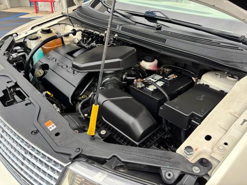 Used 2007 Lincoln MKX 2WD image 30