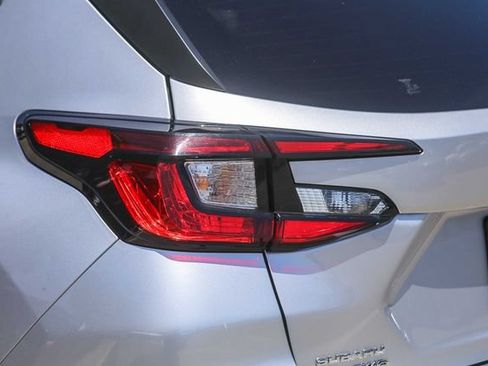 Used 2024 Subaru Crosstrek 2.0i w/ Crosstrek Mirror Package AWD/4WD image 10