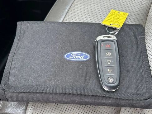Used 2019 Ford Flex SEL w/ Equipment Group 202A AWD/4WD image 18