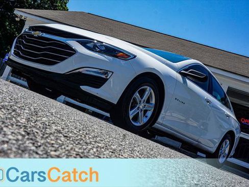 Used 2019 Chevrolet Malibu LS FWD image 4