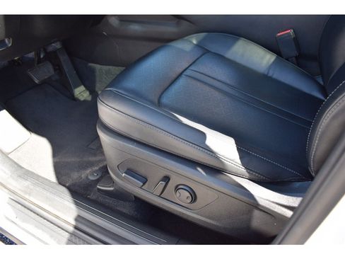 Used 2021 Kia Sorento EX w/ Panoramic Sunroof Package FWD image 19