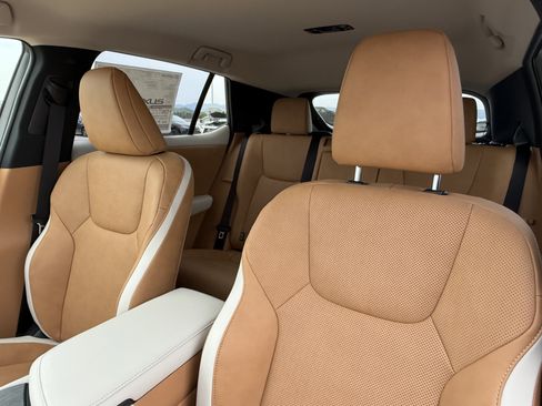 New 2026 Lexus RZ 350e 2WD image 18