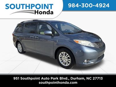 Used 2017 Toyota Sienna XLE