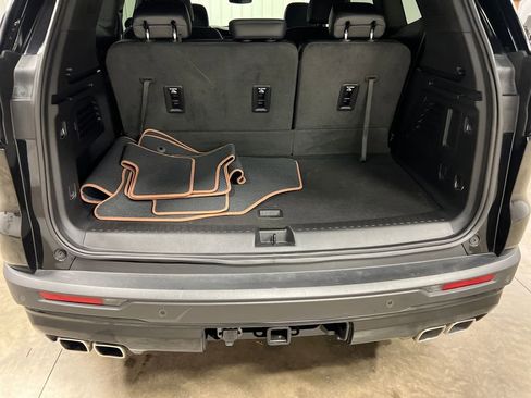 Certified 2024 GMC Acadia AT4 w/ LPO, Floor Liner Package AWD/4WD image 12