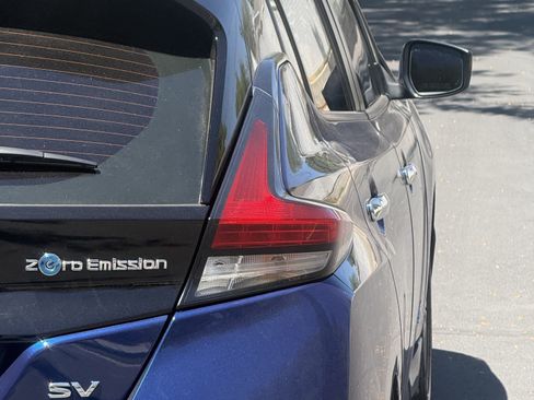 Used 2019 Nissan Leaf SV w/ SV All Weather Package FWD image 22