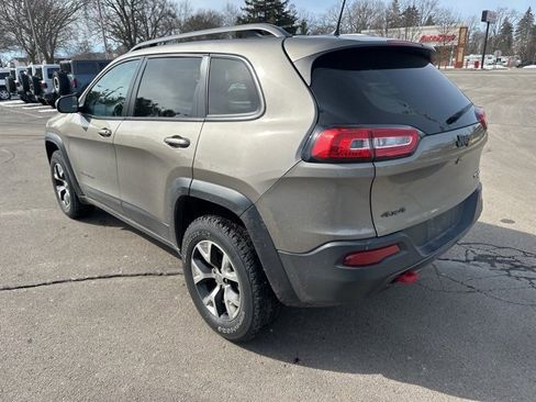 Certified 2017 Jeep Cherokee Trailhawk w/ Cold Weather Group image 6