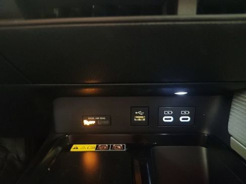Used 2026 Toyota Camry SE w/ Convenience Package FWD image 61