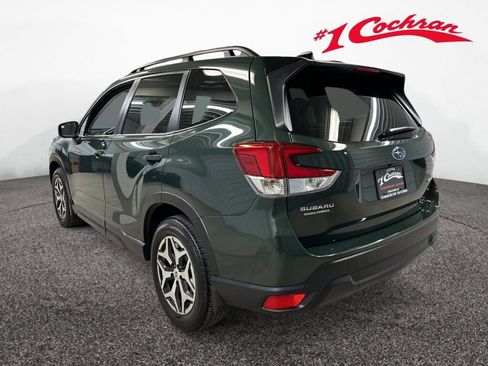 Used 2024 Subaru Forester Premium AWD/4WD image 21