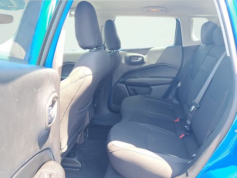 Used 2020 Jeep Compass Sport FWD image 12