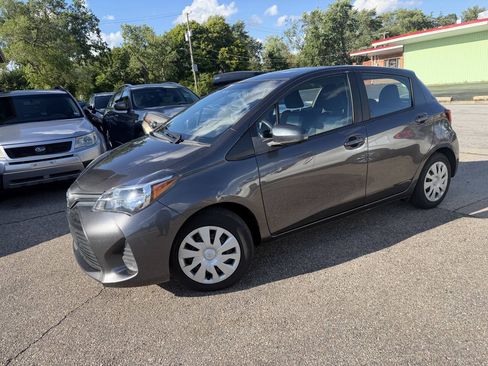 Used 2016 Toyota Yaris L FWD image 17