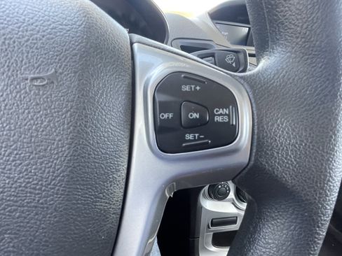 Used 2019 Ford Fiesta SE image 21
