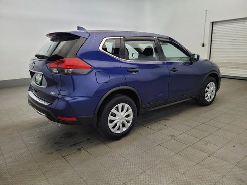 Used 2017 Nissan Rogue S image 10