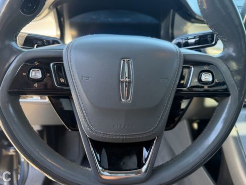 Used 2020 Lincoln Aviator Reserve w/ Equipment Group 201A RWD image 12