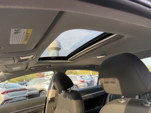 Used 2020 Hyundai Elantra Value Edition w/ Cargo Package (C1) image 5