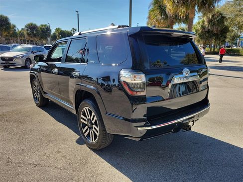 Used 2024 Toyota 4Runner Limited image 4