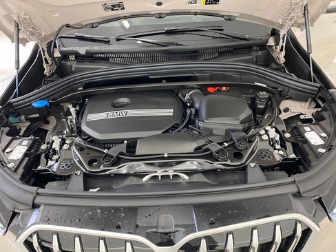 New 2026 BMW X1 xDrive28i w/ Technology Package AWD/4WD image 33