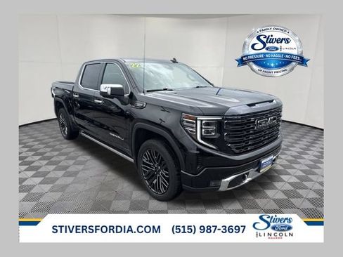 Used 2022 GMC Sierra 1500 Denali Ultimate AWD/4WD image 1