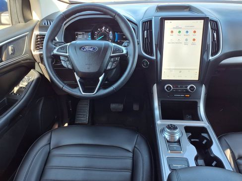 Used 2023 Ford Edge SEL w/ Convenience Package AWD/4WD image 6