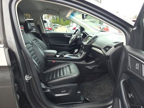 Used 2016 Ford Edge SEL w/ Equipment Group 201A image 23
