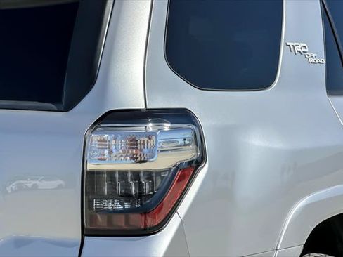 Certified 2018 Toyota 4Runner TRD Off-Road Premium AWD/4WD image 25