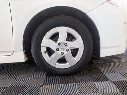 Used 2010 Toyota Prius Five FWD image 22