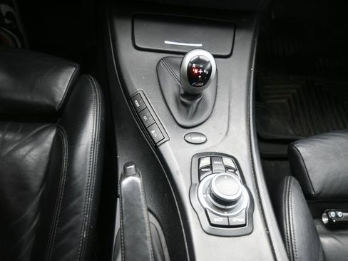 Used 2013 BMW M3 Coupe w/ Premium Pkg image 22