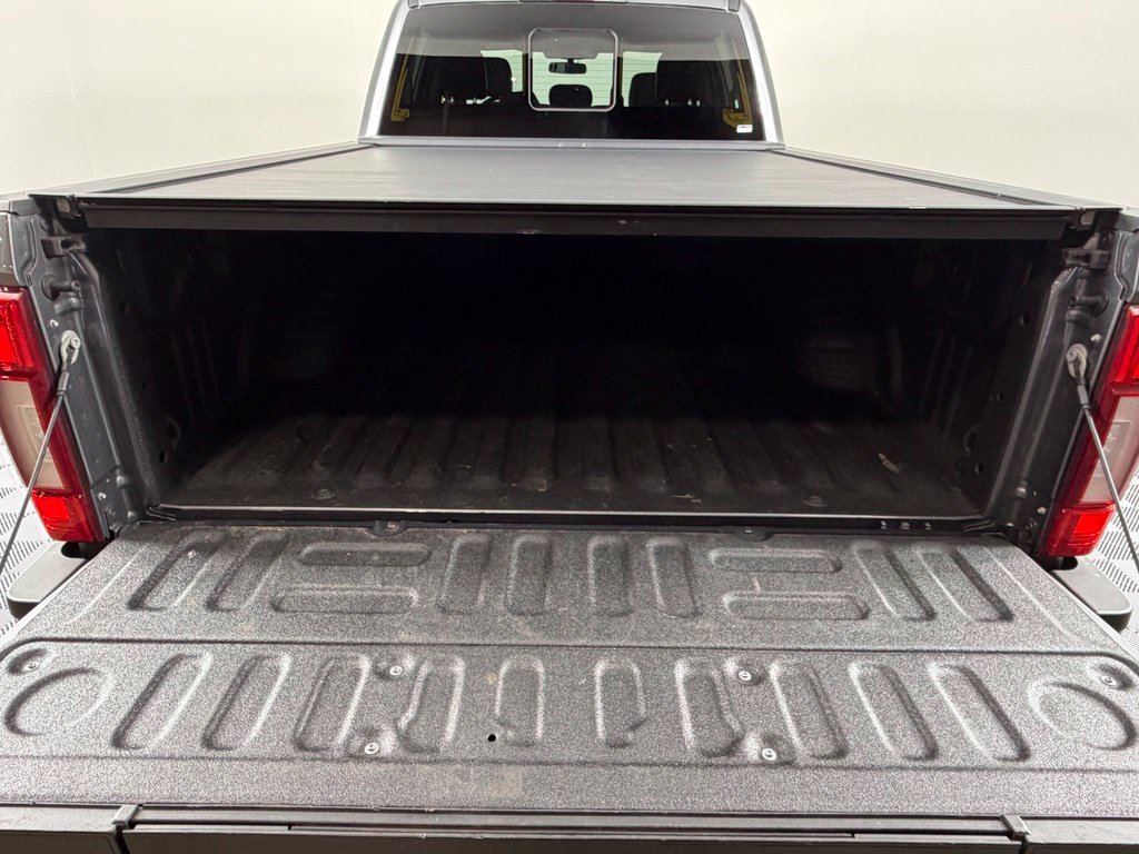 Used 2022 Ford F250 Lariat w/ Black Appearance Package AWD/4WD image 41