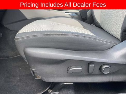 Used 2021 Subaru Forester Premium AWD/4WD image 21