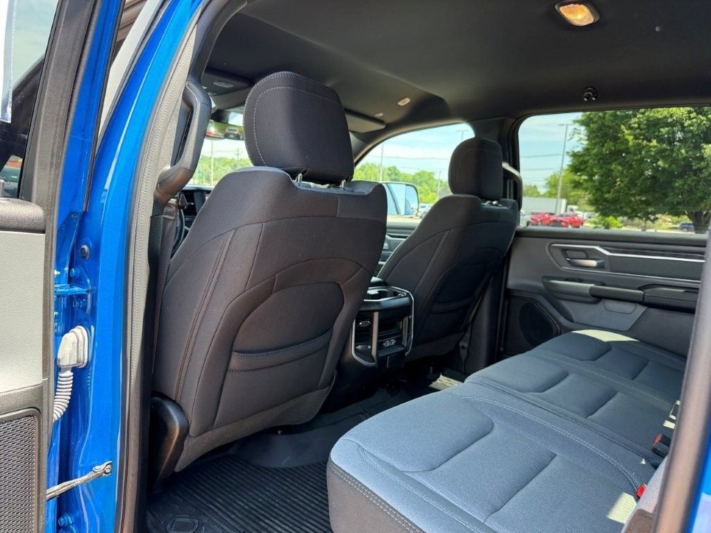 Used 2023 RAM 1500 Big Horn AWD/4WD image 15