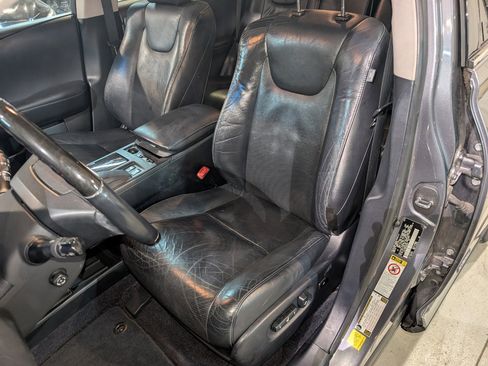 Used 2013 Lexus RX 450h AWD image 12