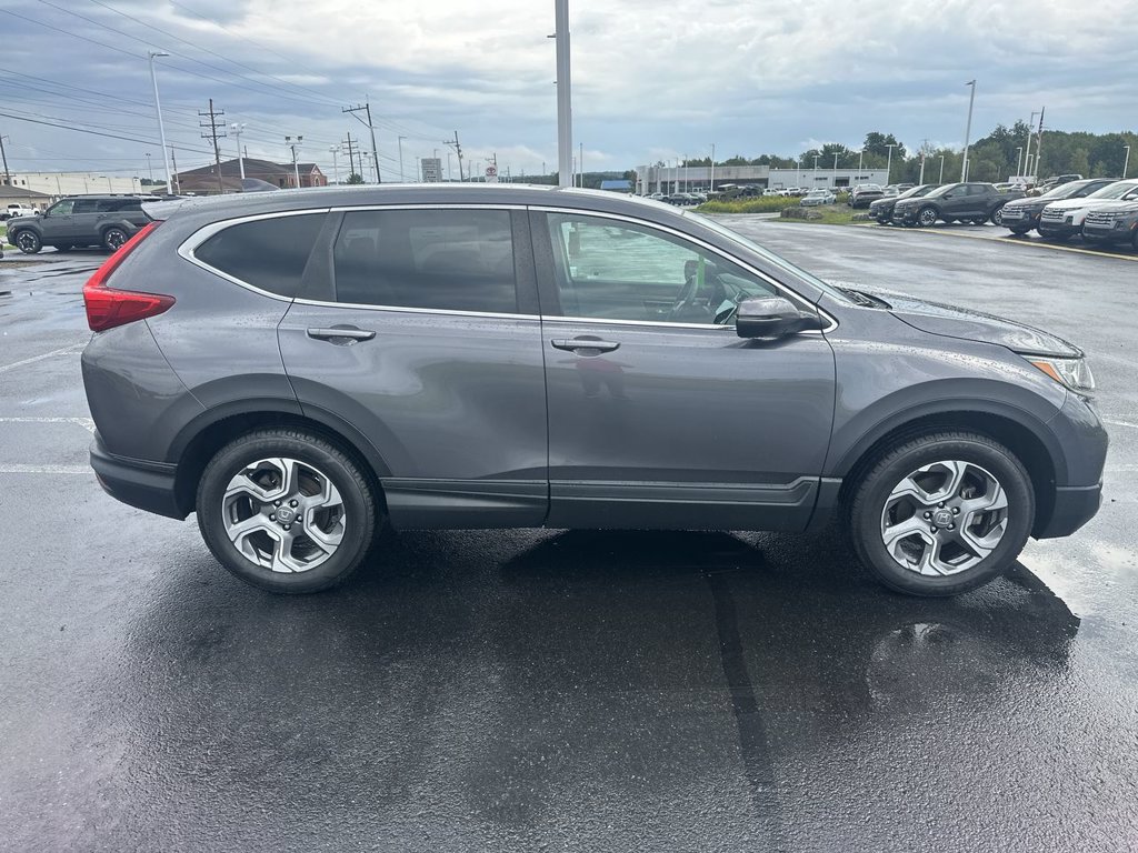 Used 2017 Honda CR-V EX image 9