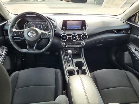 Used 2025 Nissan Sentra S image 15
