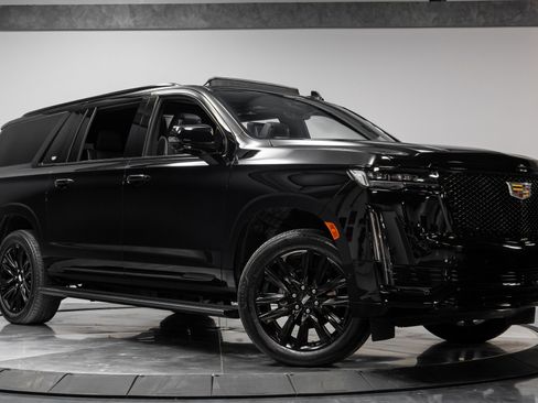 Used 2023 Cadillac Escalade ESV Sport Platinum image 46