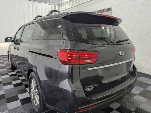Used 2020 Kia Sedona EX image 8