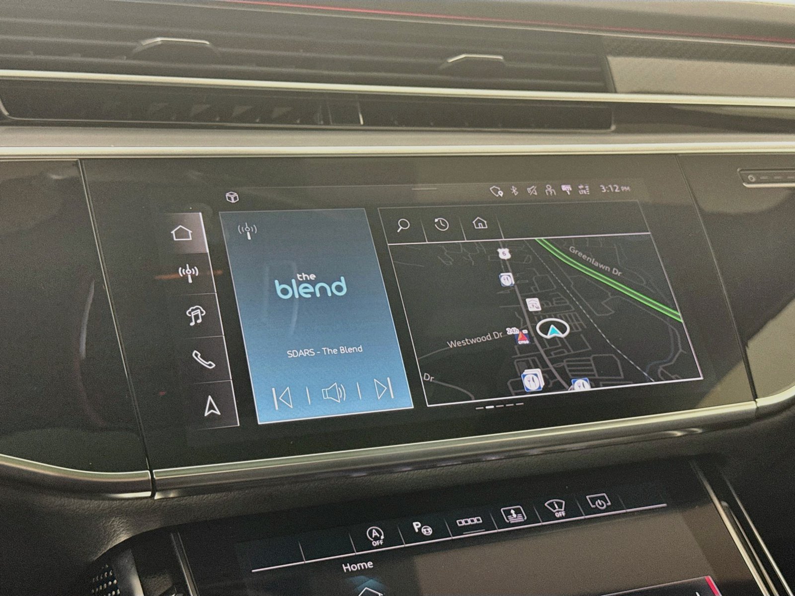 Certified 2025 Audi S8 w/ Executive Package AWD/4WD image 16