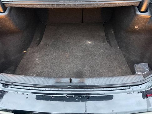 Used 2019 Dodge Charger SXT RWD image 19