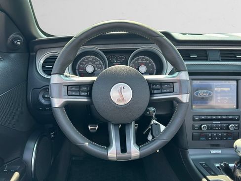 Used 2011 Ford Mustang Shelby GT500 w/ Electronics Pkg RWD image 13