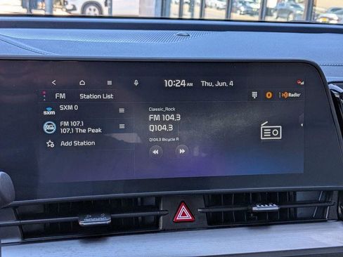 Certified 2023 Kia Sportage EX AWD/4WD image 18