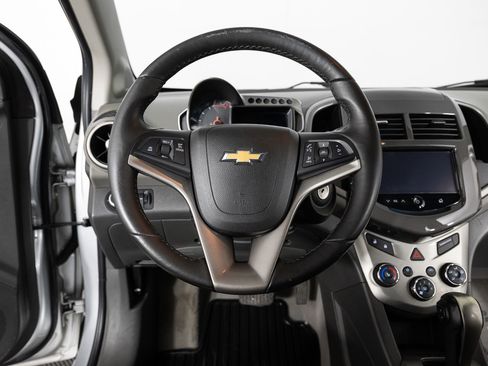 Used 2015 Chevrolet Sonic LTZ image 29