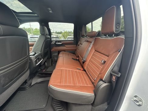 New 2026 GMC Sierra 3500 Denali Ultimate AWD/4WD image 25