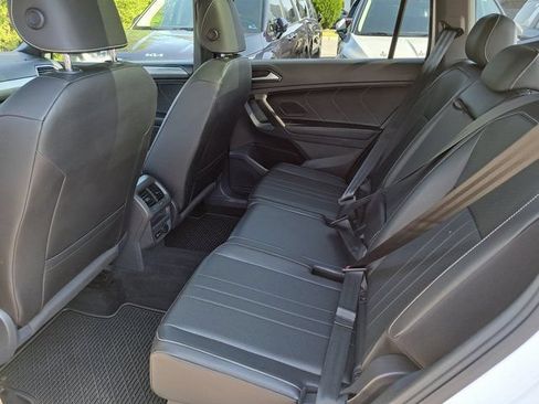 Used 2022 Volkswagen Tiguan SE R-Line AWD/4WD image 24