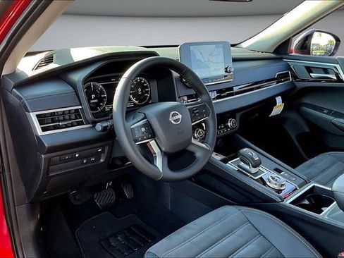 New 2026 Nissan Rogue SL image 7