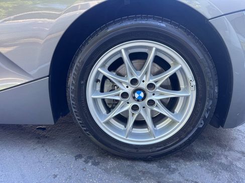 Used 2005 BMW Z4 2.5i RWD image 20