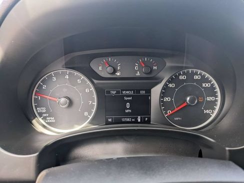Used 2018 GMC Terrain SLE w/ Driver Convenience Package FWD image 17