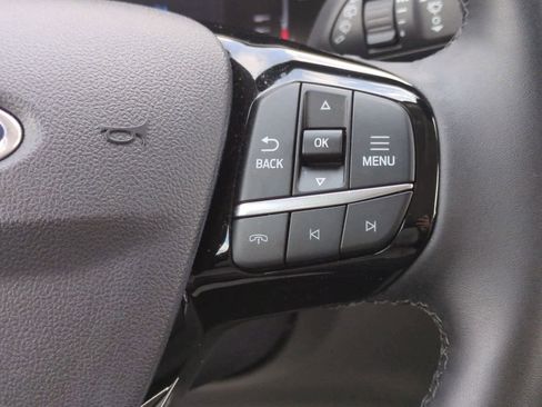 Used 2024 Ford Escape SE image 24